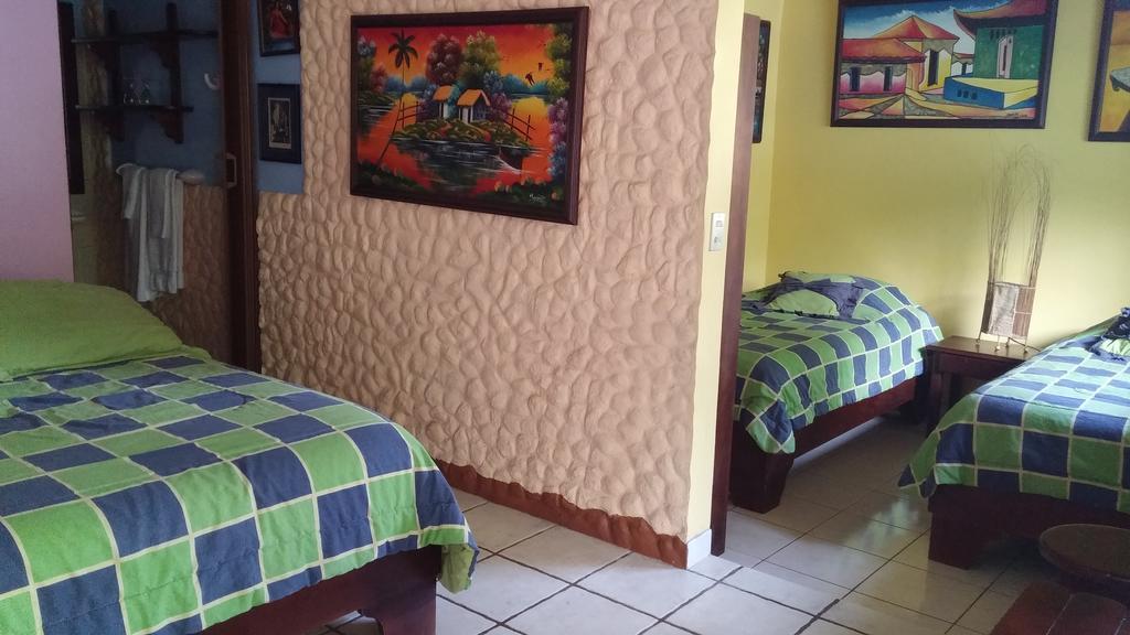 Hotel Vagabondo La Fortuna Habitación foto